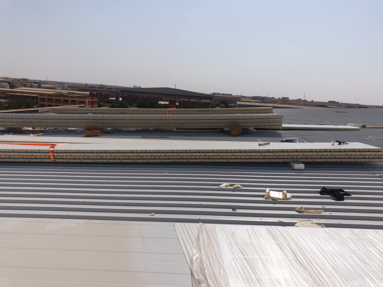 تصاميم وألوان ألواح الساندوتش بانل