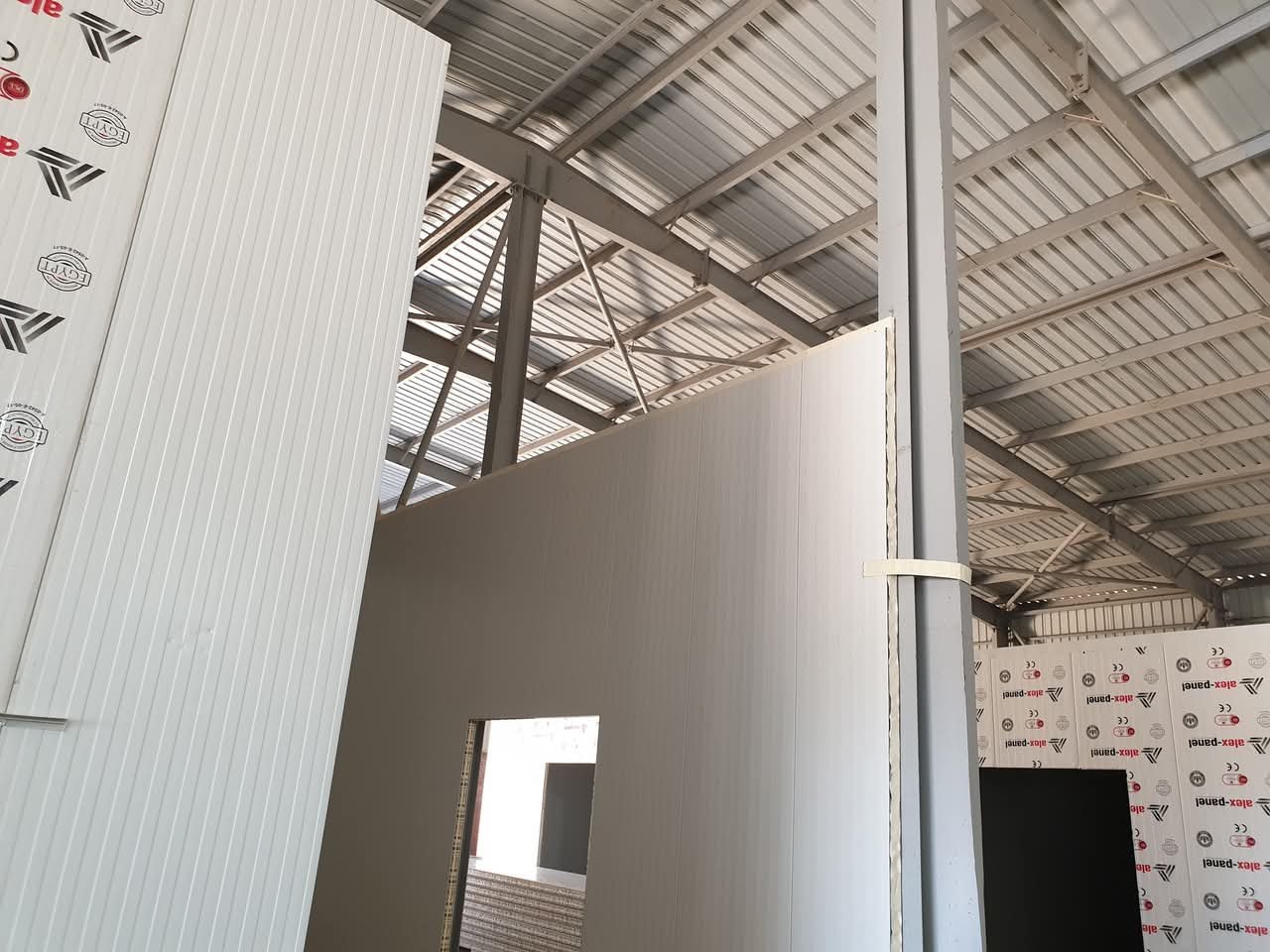 تركيب الساندوتش بانل في الرياض