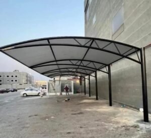 مظلات ساندوتش بانل معزولة حراريًا وصوتيًا